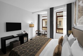 Akka Hotels Suites