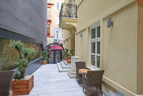 Akka Hotels Suites