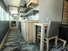 Akoni Hotel