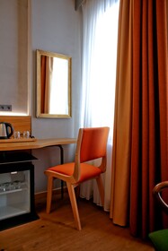 Aleksandr Pera Hotel