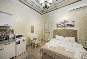 Alhambra Apart Hotel