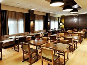 Alkoçlar Keban Hotel