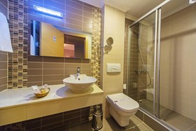 Almina Hotel
