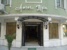 Alpin Otel