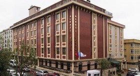Alrazi Hotel