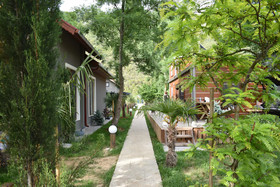 Antik River House
