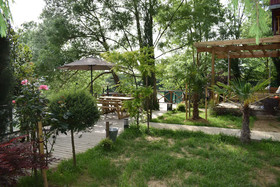 Antik River House