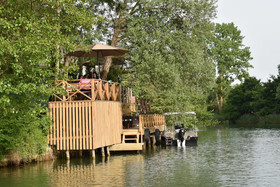 Antik River House