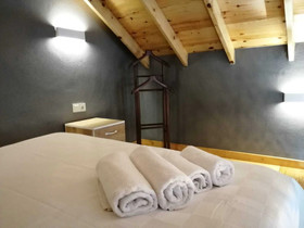 Antik River House