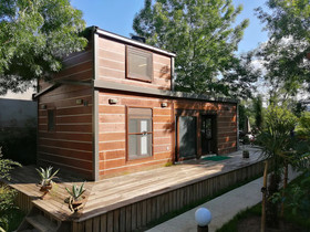 Antik River House