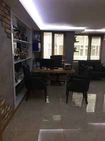 A Palace Hotel & Suites