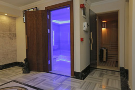 Art Nouveau Pera