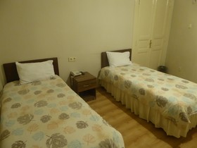 Boss To Hotel Taksim