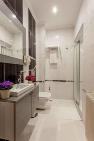 Asya World Hotel