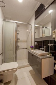 Asya World Hotel