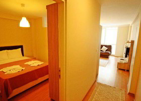 Atrium Suites