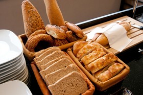 Ayramin Deluxe Hotel