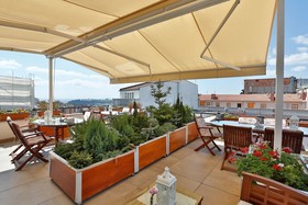 Ayramin Deluxe Hotel