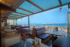 Azade Suites