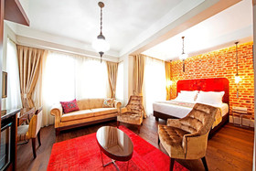Azade Suites