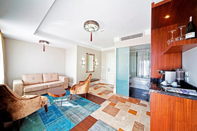 Azade Suites