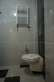 Azre Hotel