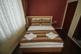 Azre Hotel