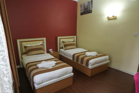 Azre Hotel