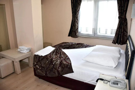 Bade Otel