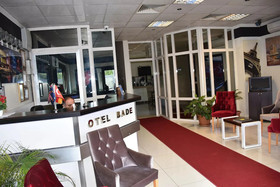 Bade Otel