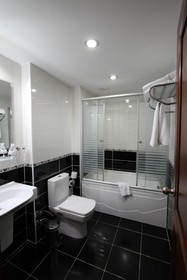 Basileus Hotel