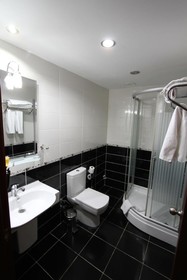 Basileus Hotel