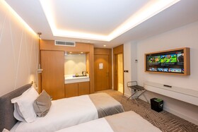Baver Hotel