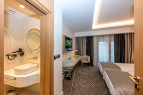 Baver Hotel