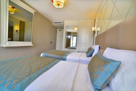 Beethoven Hotel & Suite