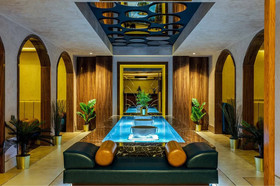 Beethoven Senfoni Hotel