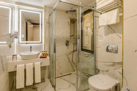 Beethoven Senfoni Hotel