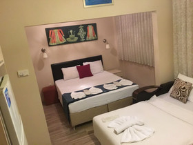 Berce Apartment & Suites