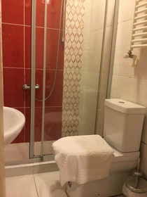 Berce Apartment & Suites