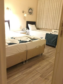 Berce Apartment & Suites