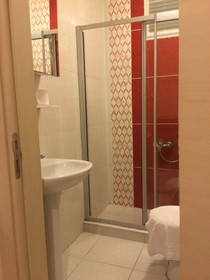 Berce Apartment & Suites