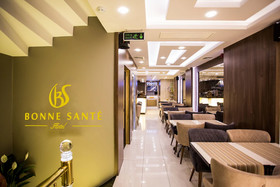 Bonne Sante Hotel