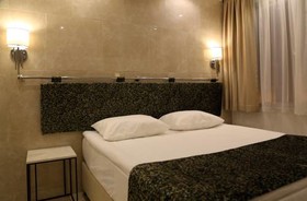B'Guest House&Apartment
