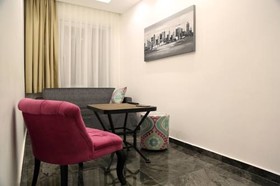 B'Guest House&Apartment