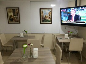 Black Bird Suite Hotel