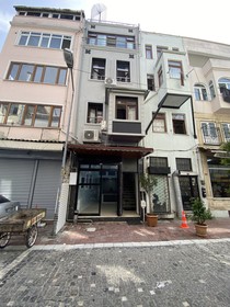 Blue Mansion Hotel