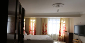 Bristol Hostel & Pub