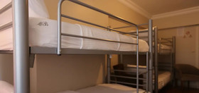 Bristol Hostel & Pub