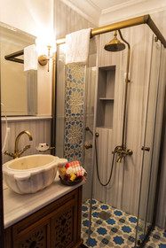 Burckin Suleymaniye Hotel