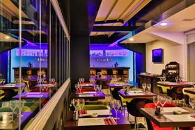 Business Life Boutique Hotel